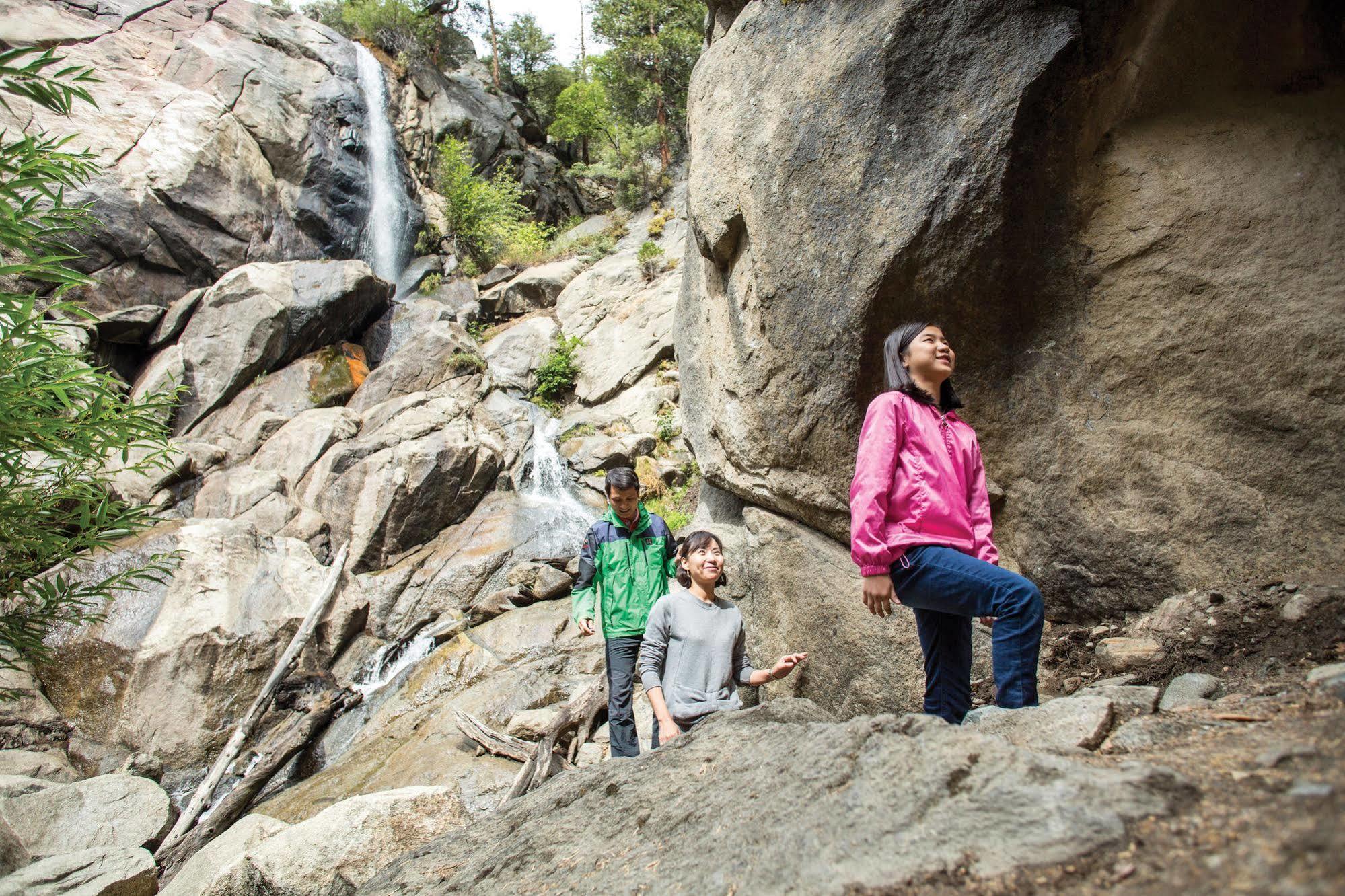 John Muir Lodge Hume Luaran gambar